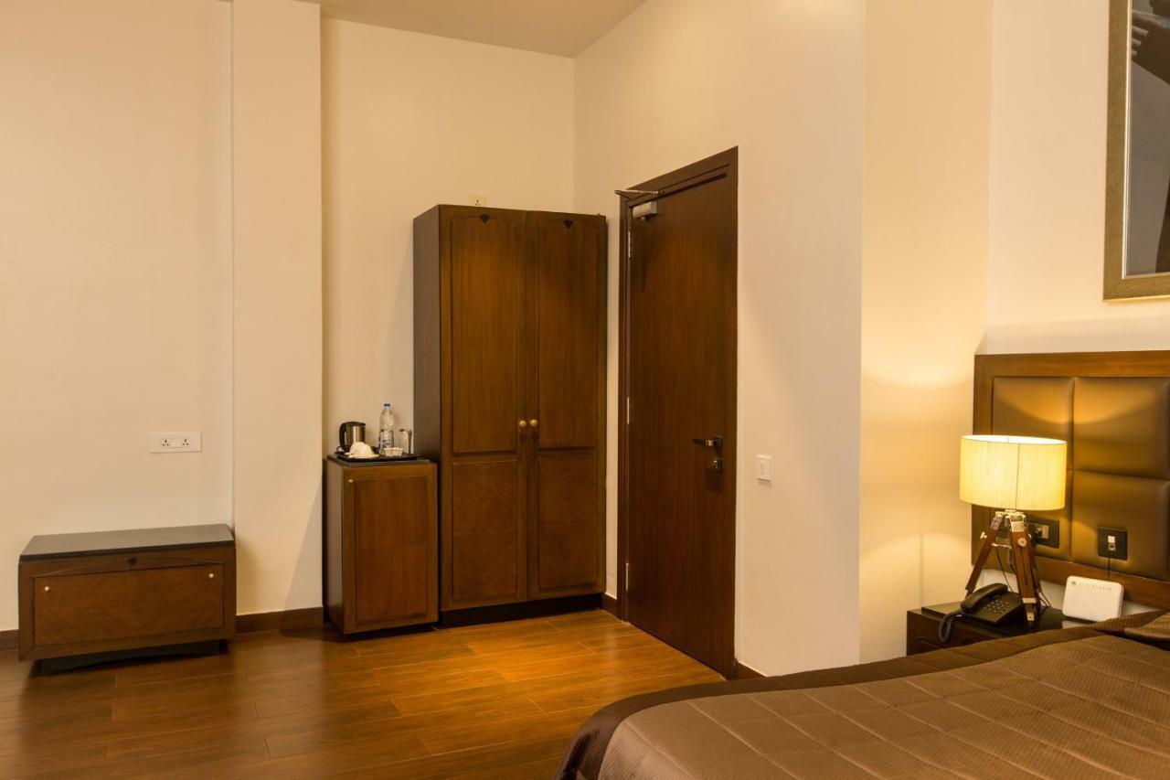 Park Suites Kalkuta Zewnętrze zdjęcie